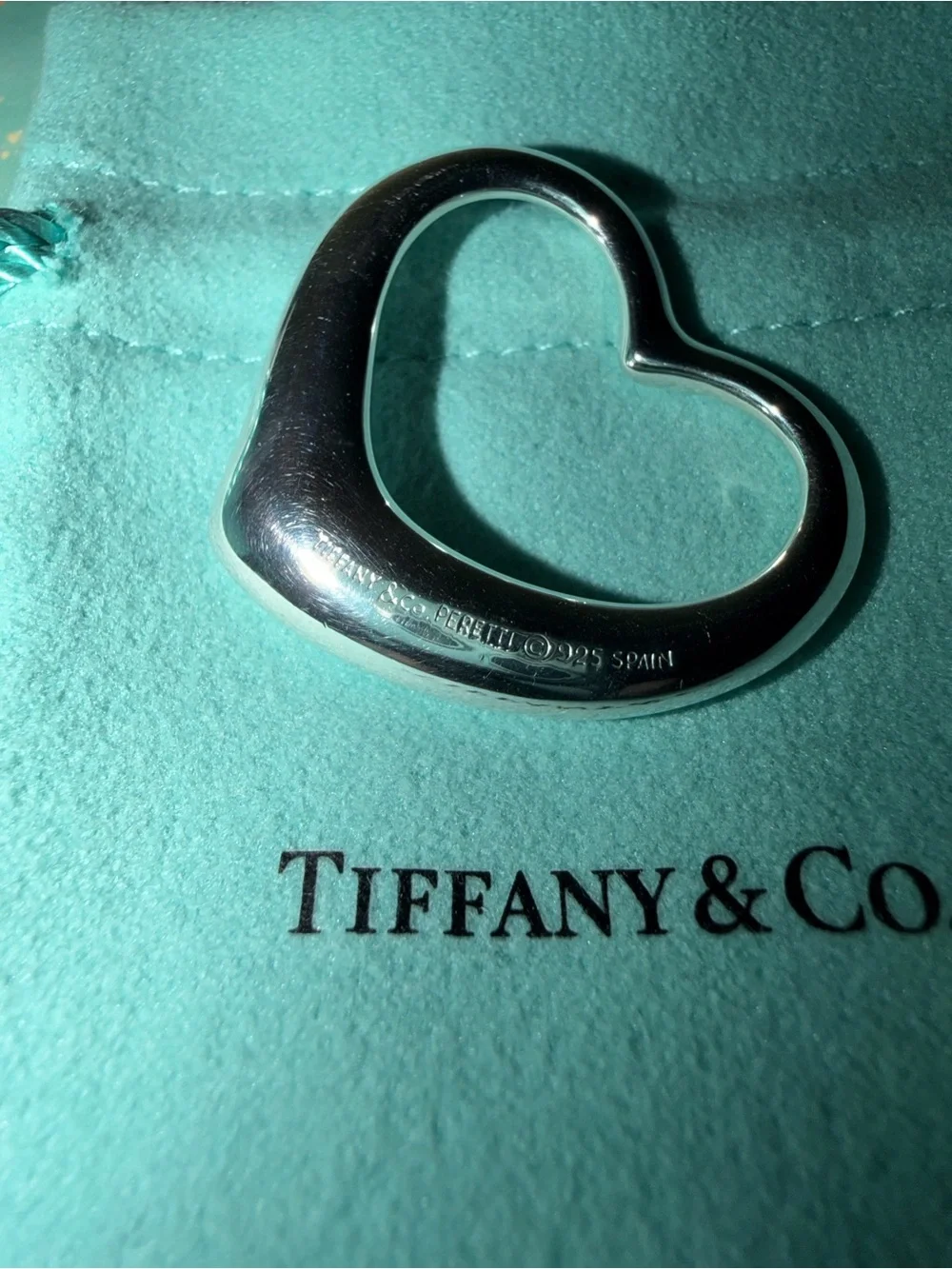 Tiffany & Co. Elsa Peretti Open Heart Silver 36mm Large Pendant - Picture 4 of 7
